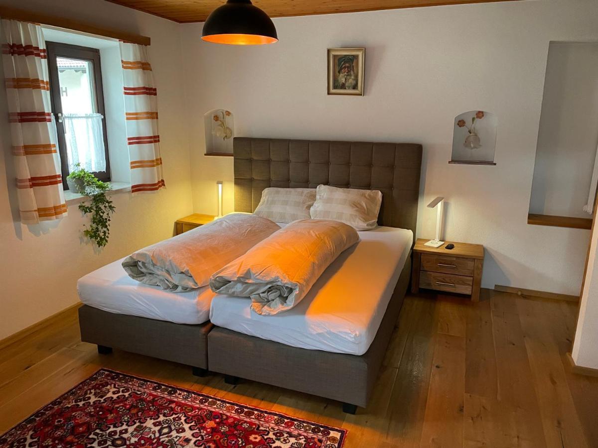 Gaestehaus Zugspitzblick Berwang Bagian luar foto